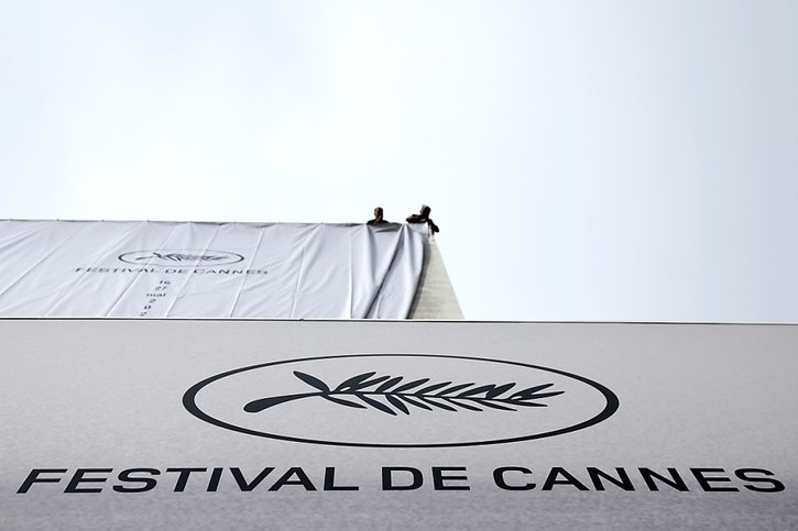 Le collectif "Sous les écrans, la dèche" ne veut pas nuire aux films qui seront présentés lors du festival de Cannes. Mais une grève pourrait "perturber l'événement". © KEYSTONE/EPA/SEBASTIEN NOGIER