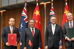 Les relations Chine-Australie "sur la bonne voie", selon Li Qiang
