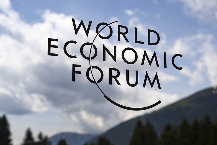 Le WEF fait son retour à Davos après deux ans d'absence en raison de la pandémie due au coronavirus. © KEYSTONE/GIAN EHRENZELLER