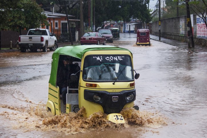L'ouragan Agatha emmène dans son sillage des pluies torrentielles. © KEYSTONE/EPA/Luis Villalobos