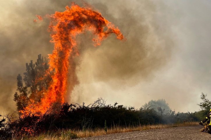 L'Espagne a vu 246'278 hectares ravagés par les incendies en 2022, principalement en Galice dans le nord-ouest (archives). © KEYSTONE/EPA/Sxenick