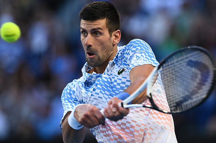 Novak Djokovic vise son 22e titre du Grand Chelem dimanche à Melbourne. © KEYSTONE/EPA/JOEL CARRETT