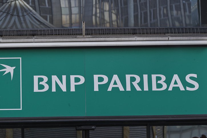 Après un bénéfice net record en 2021, BNP Paribas, première banque européenne, a fait mieux encore en 2022. (archives) © KEYSTONE/AP/MICHEL EULER