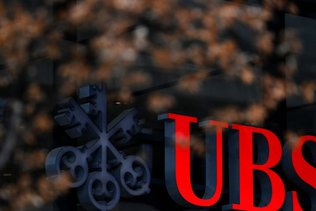 Moody's abaisse les perspectives de notes d'UBS