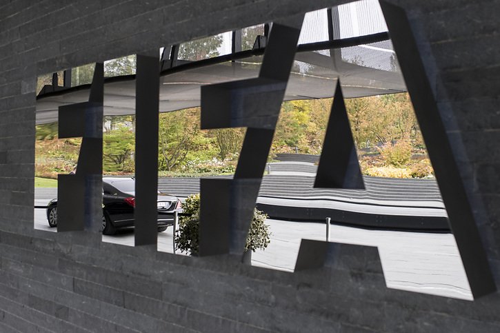"Le siège de la FIFA reste à Zurich", a indiqué un porte-parole de l'instance dirigeante du football (image prétexte). © KEYSTONE/ENNIO LEANZA