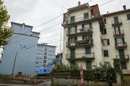 Fribourg: un immeuble centenaire rasé à Beauregard