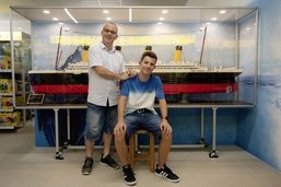 Ils construisent le Titanic avec soixante mille briques Lego