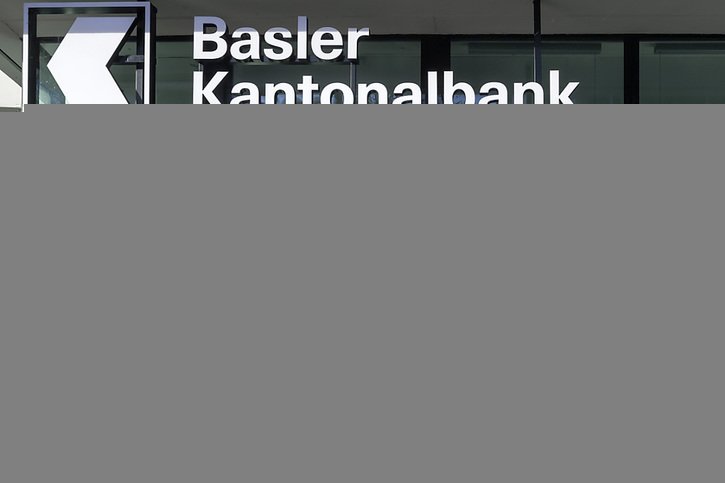 Le directeur général adjoint quitte la banque avec effet immédiat. (Archives) © KEYSTONE/GEORGIOS KEFALAS