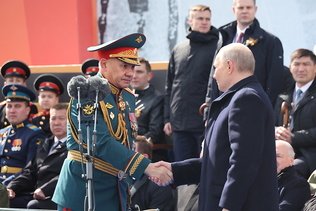 Poutine limoge son ministre de la Défense Sergueï Choïgou