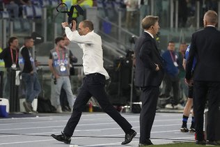 La Juventus Turin licencie son entraîneur Massimiliano Allegri