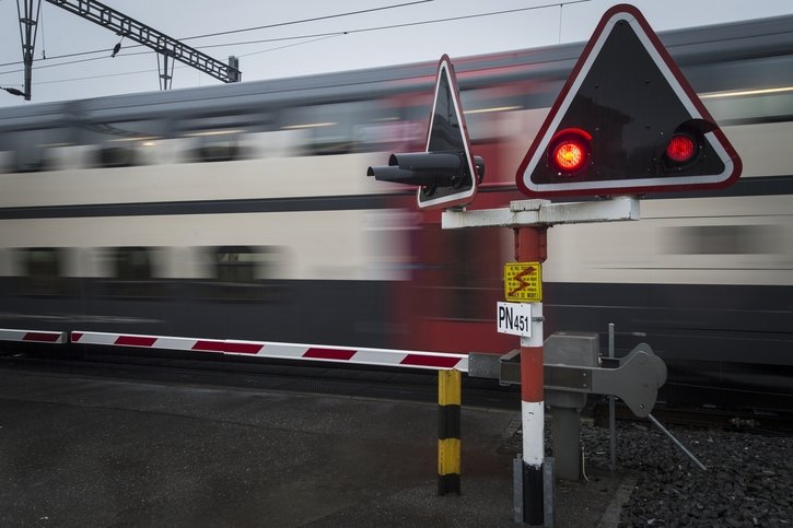 Travaux: Le passage à niveau de Grolley sera fermé à toute circulation