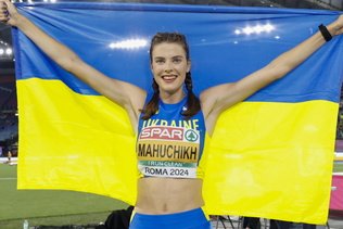 Yaroslava Mahuchikh bat le record de la hauteur